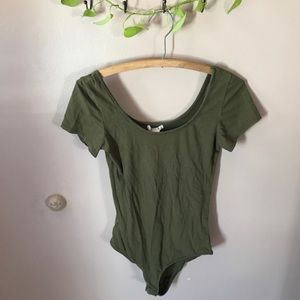 💕scoop neck olive green one piece top💕